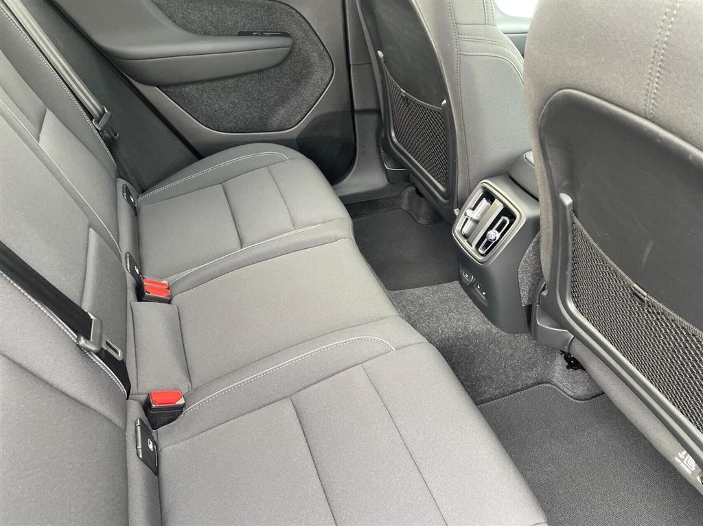 Volvo EX40 Black Edition billede 12