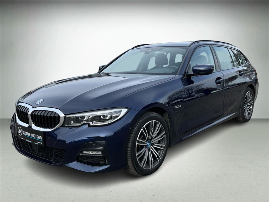 BMW 330e M-Sport
