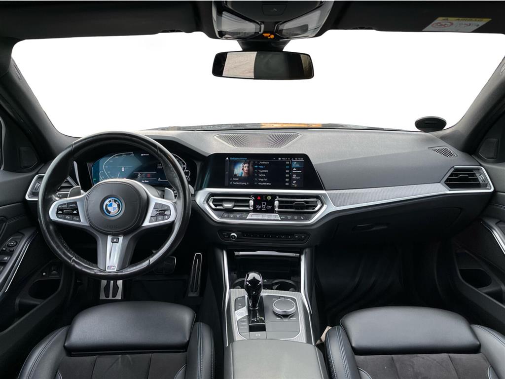 BMW 330e M-Sport billede 16