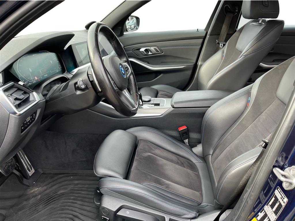 BMW 330e M-Sport billede 17