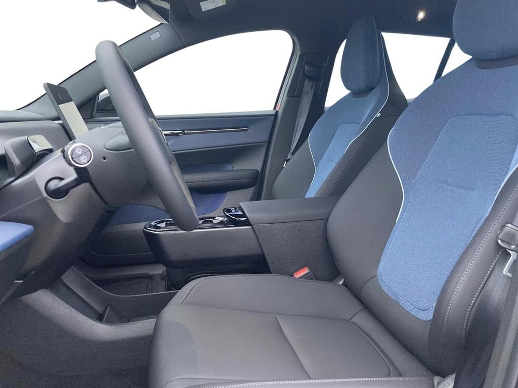 Volvo EX30 Plus billede 11