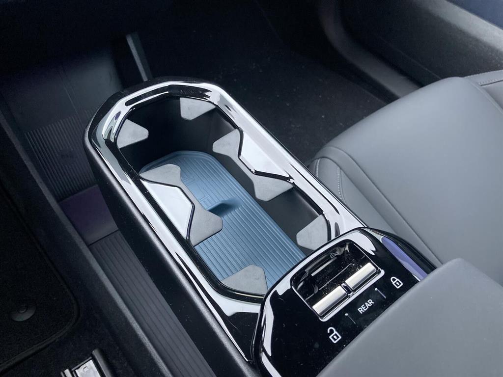 Volvo EX30 Plus billede 17