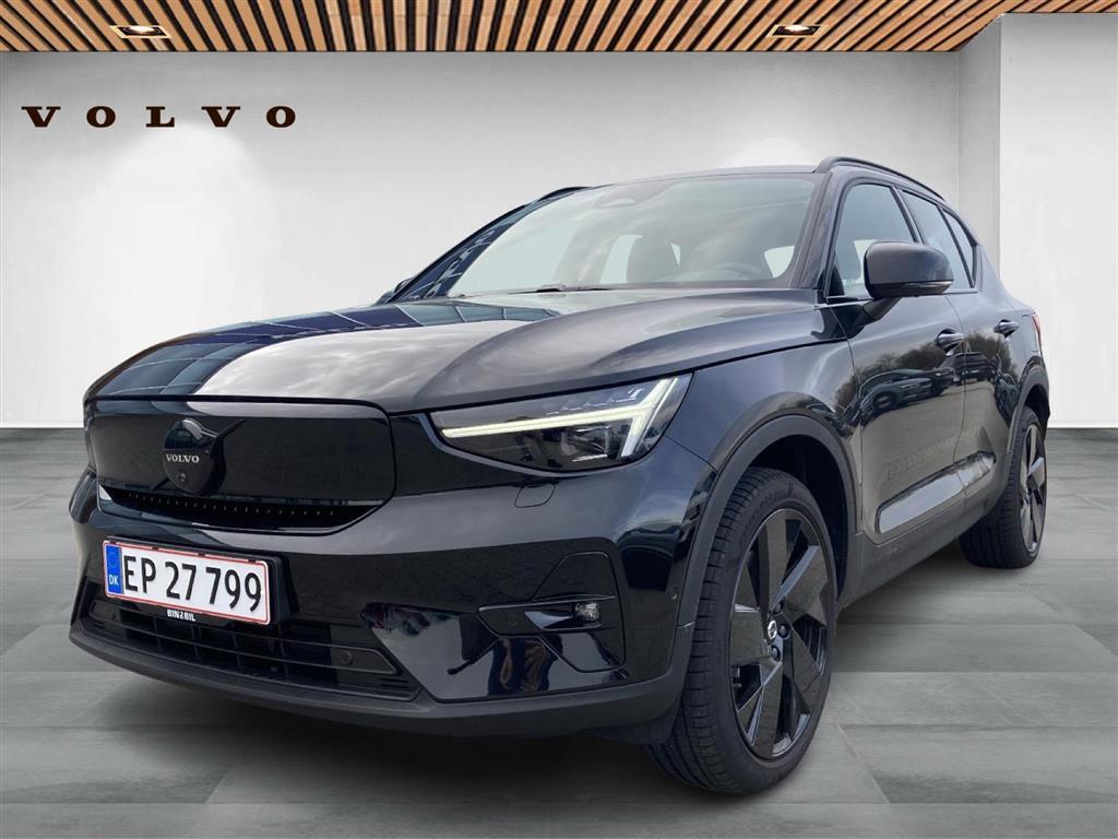 Volvo EX40 Black Edition