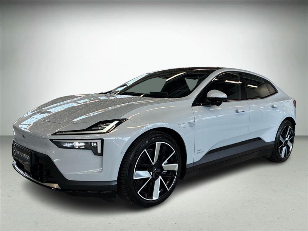 Polestar 4 LRDM Plus Pilot