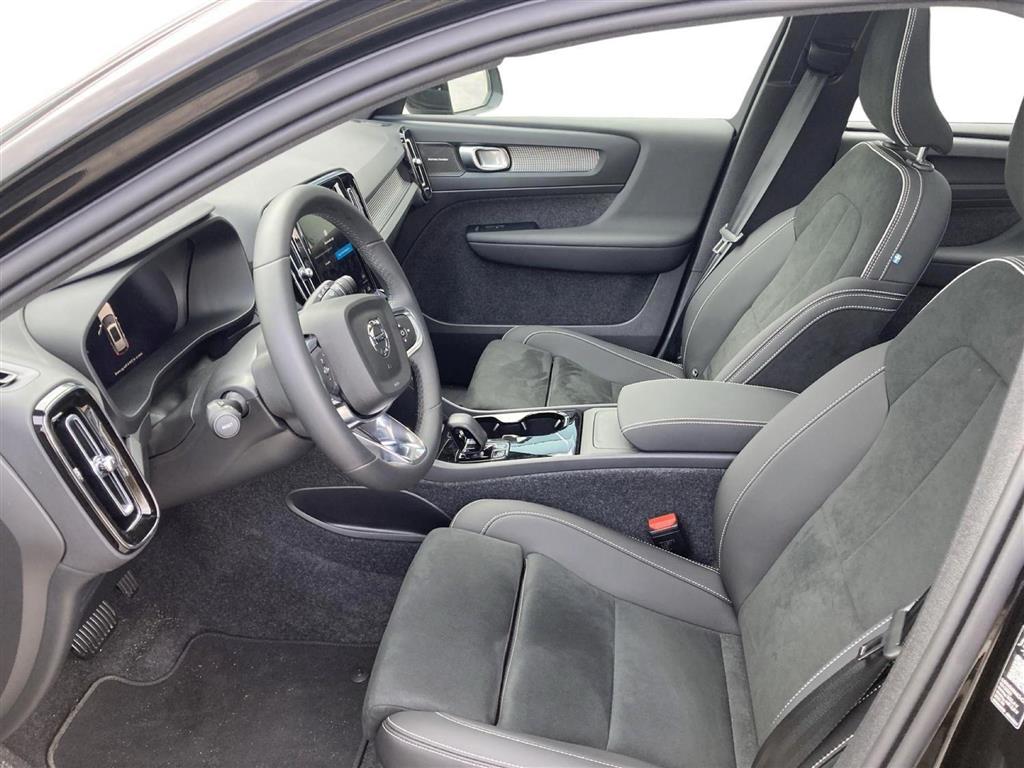 Volvo EX40 Black Edition billede 11