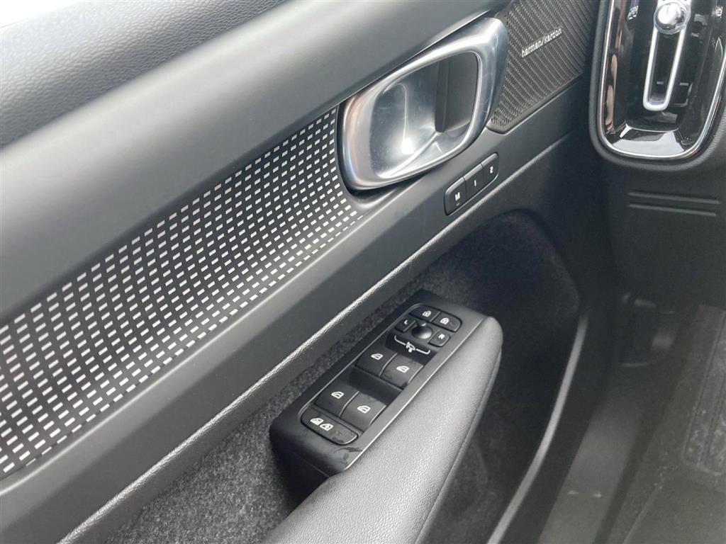 Volvo EX40 Black Edition billede 14