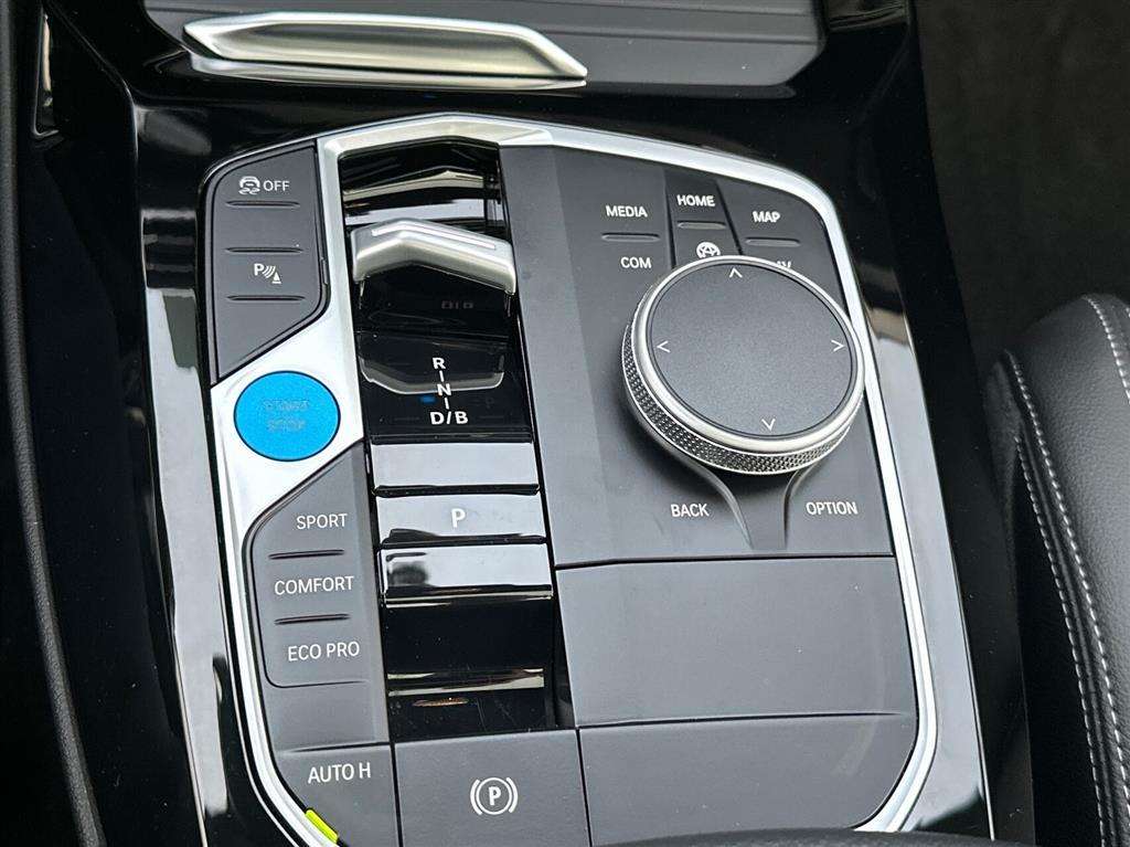 BMW iX3 M-Sport Charged billede 15