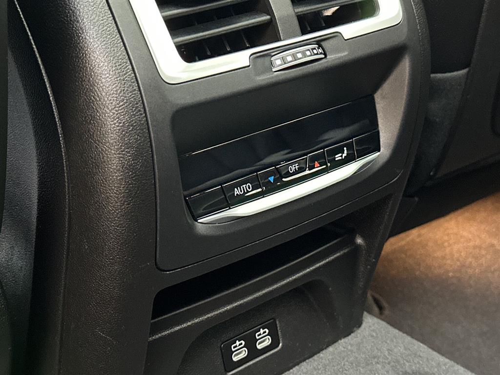 BMW iX3 M-Sport Charged billede 24