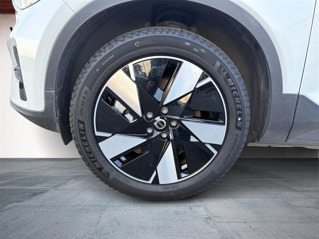 Volvo XC40 Plus billede 9