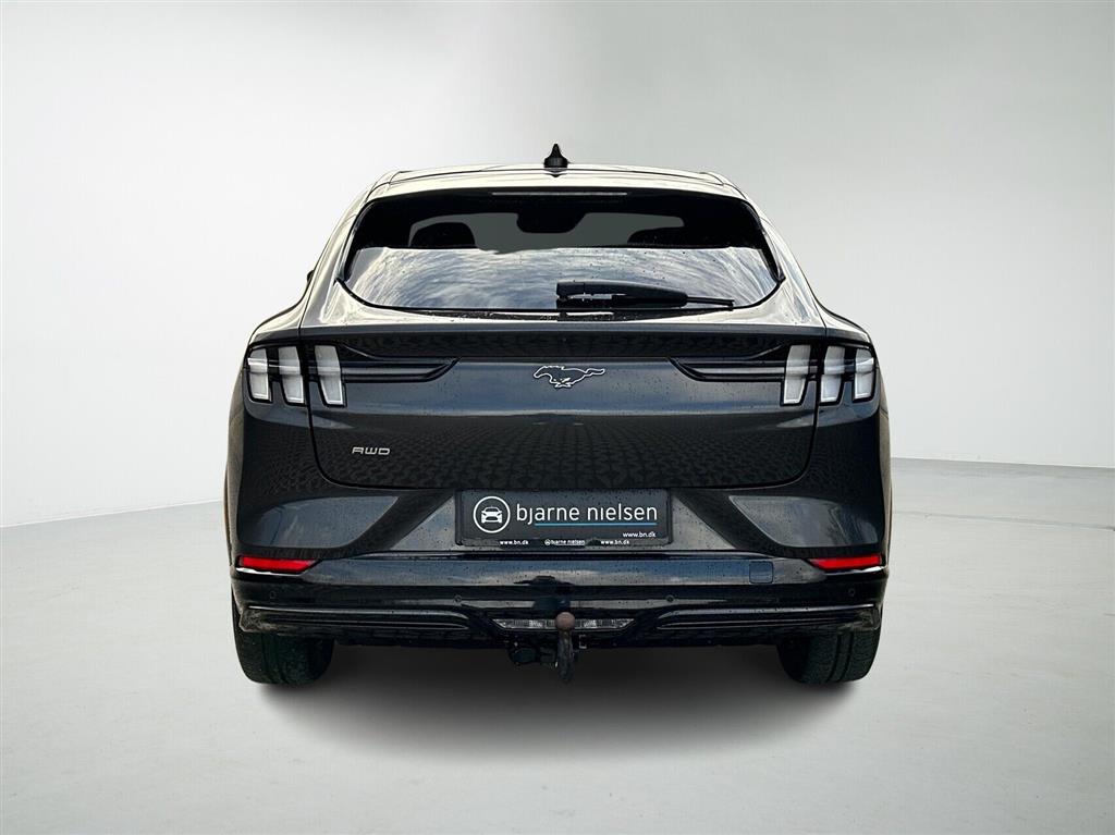 Ford Mustang Mach-E UR billede 4