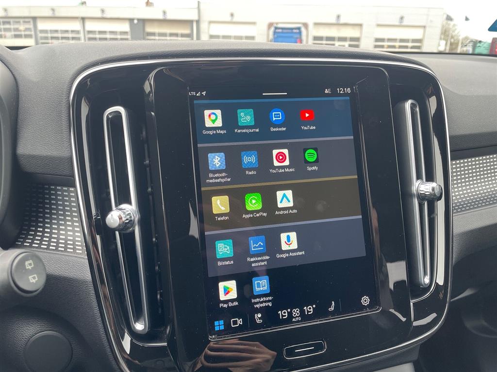 Volvo XC40 R-design billede 12