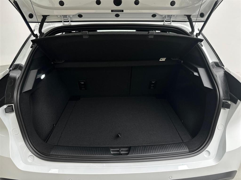 MG MG4 Electric Luxury billede 13