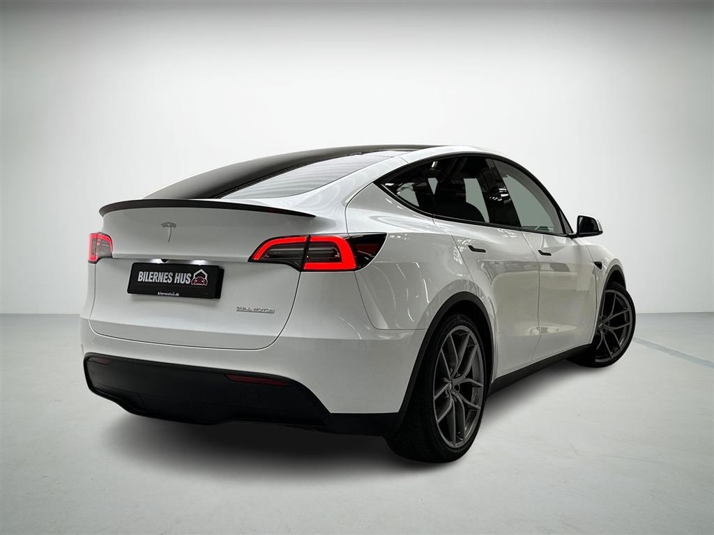 Tesla Model Y Performance billede 2