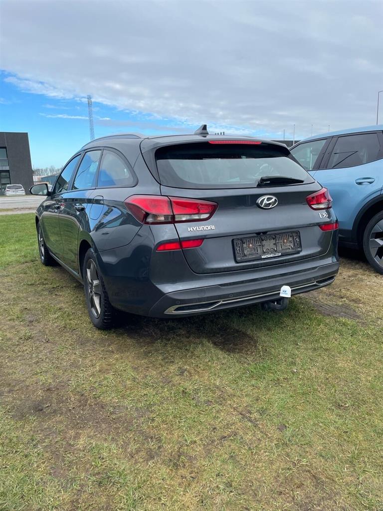 Hyundai i30 Essential billede 2