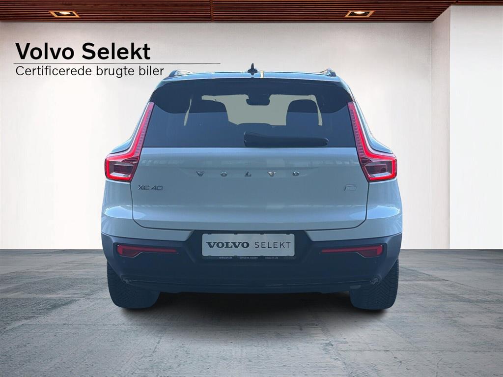 Volvo XC40 Plus billede 9