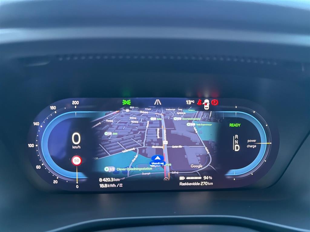 Volvo XC40 Plus billede 16