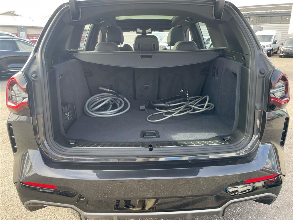 BMW iX3 M-Sport Charged billede 20