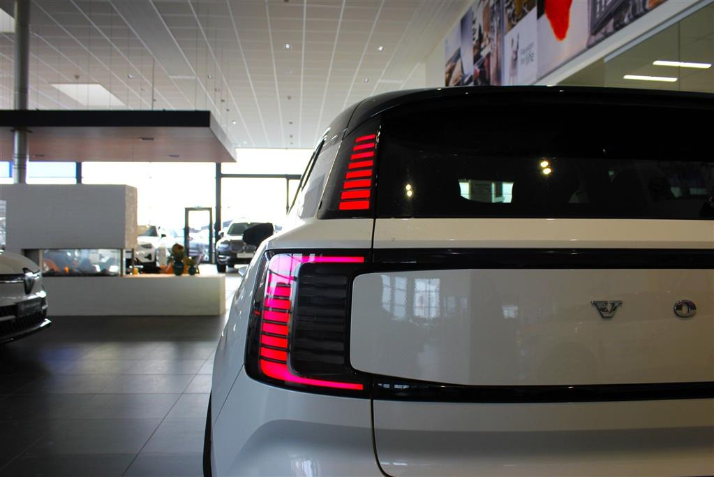 Volvo EX30 Plus billede 16