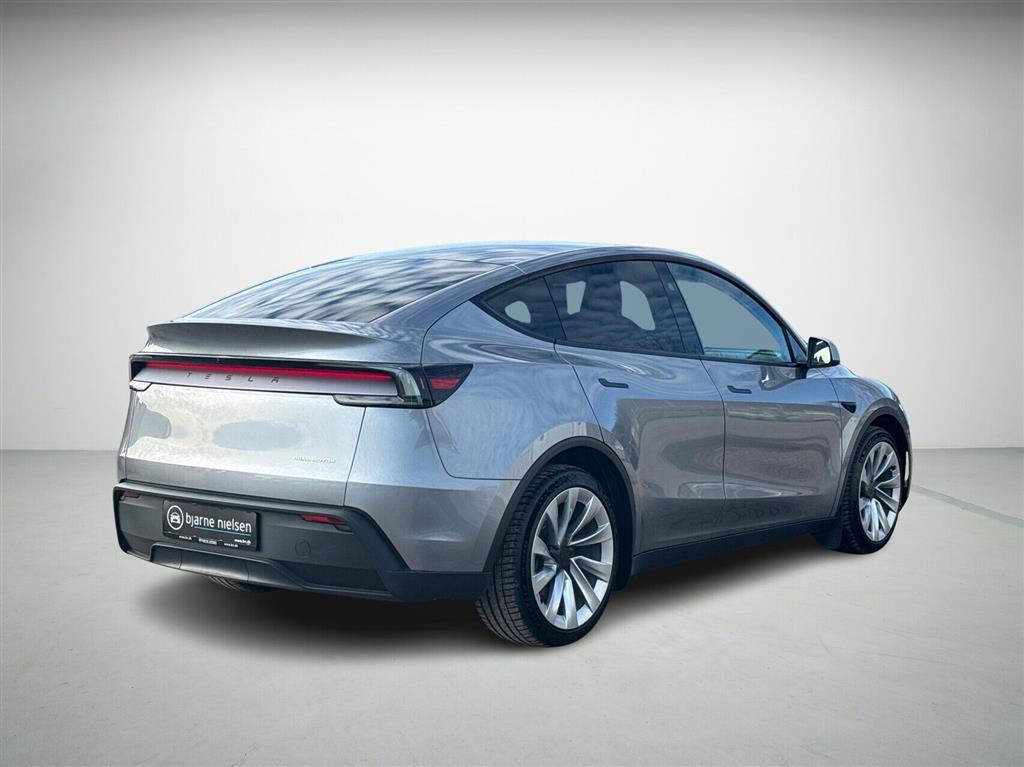 Tesla Model Y Long Range billede 2