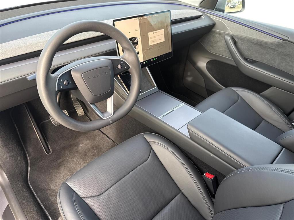 Tesla Model Y Long Range billede 3