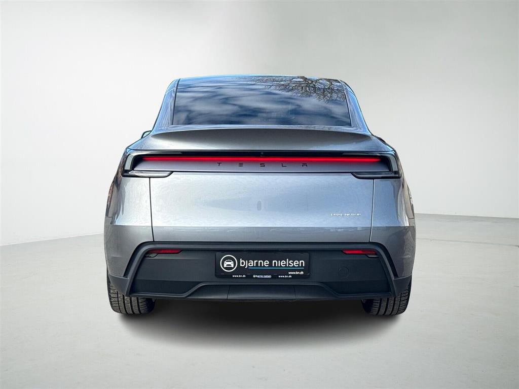 Tesla Model Y Long Range billede 7