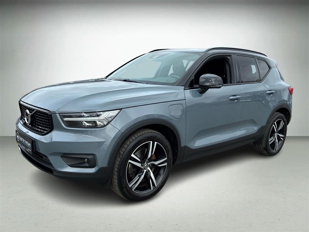 Volvo XC40 R-design