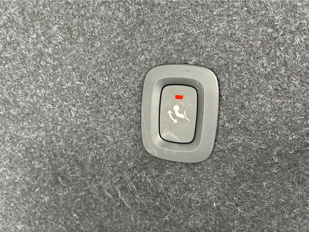 Volvo XC40 R-design billede 13