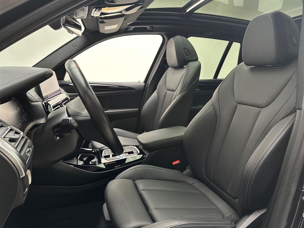 BMW iX3 M-Sport Charged billede 19