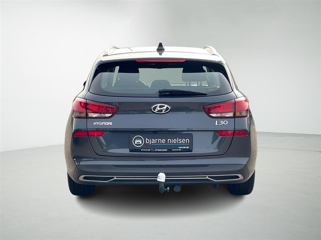 Hyundai i30 Essential billede 7