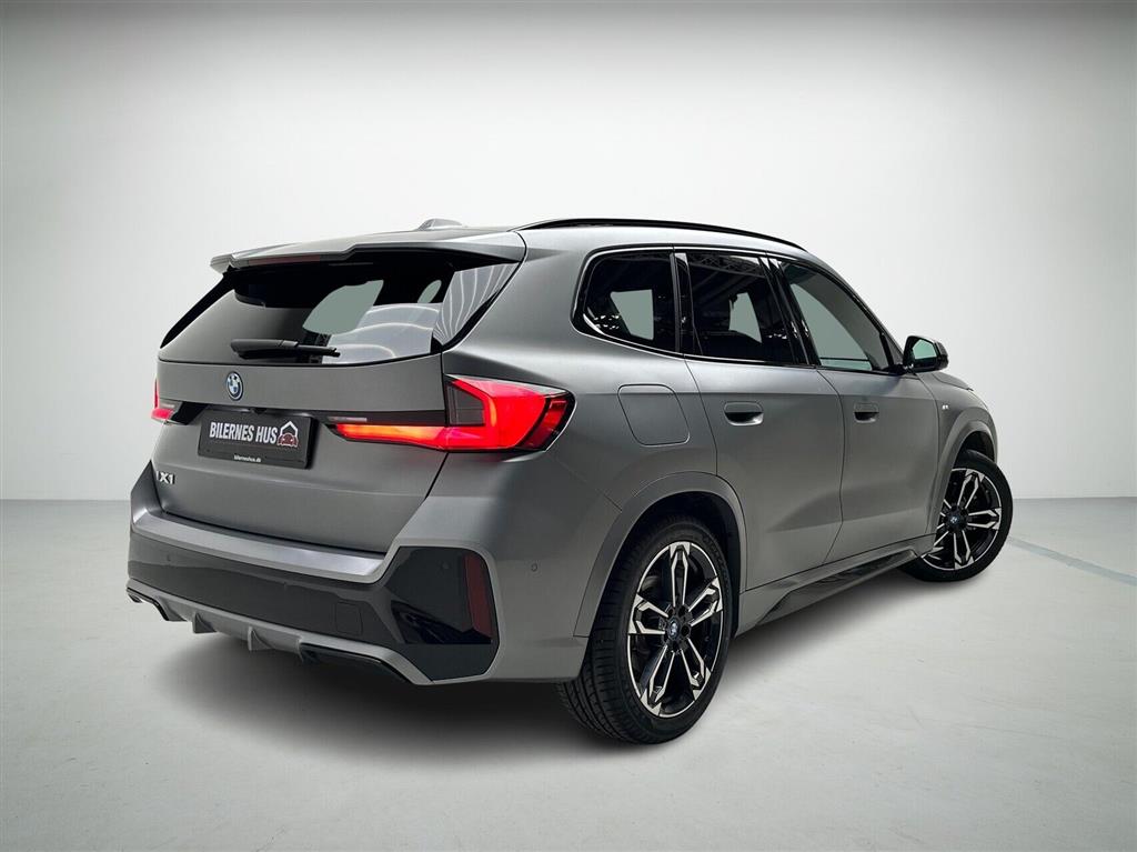 BMW iX1 Fully Charged billede 2