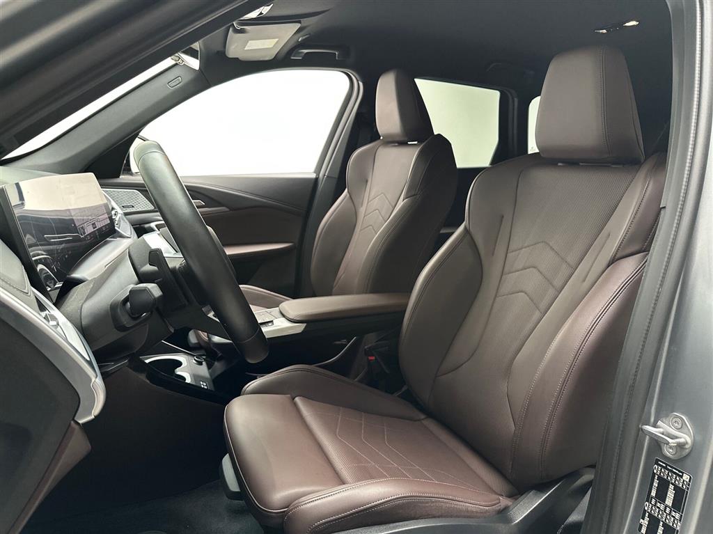 BMW iX1 Fully Charged billede 19