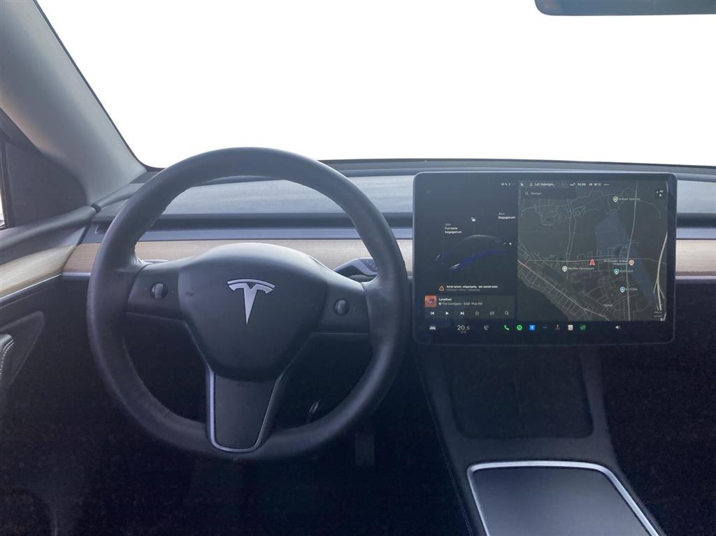 Tesla Model Y Long Range billede 4