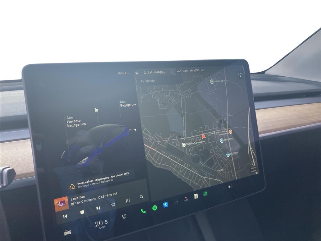 Tesla Model Y Long Range billede 17