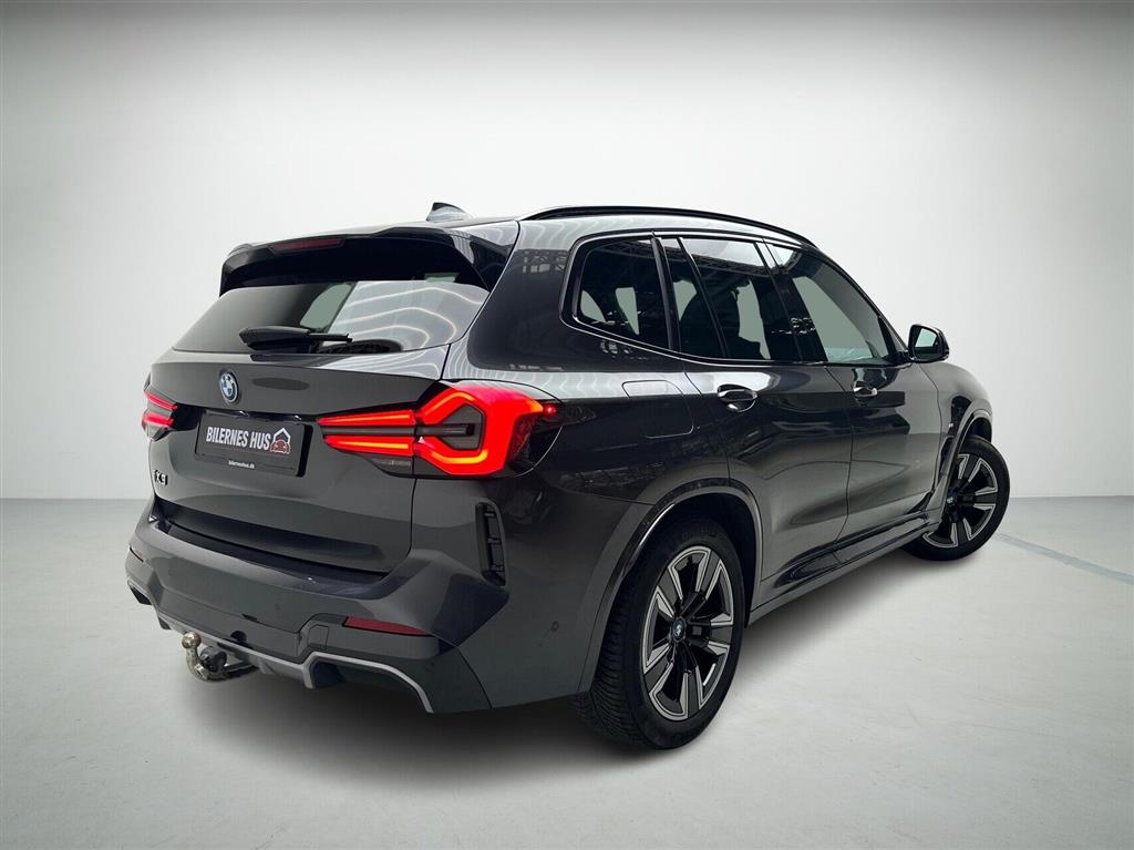 BMW iX3 M-Sport Charged Plus billede 2