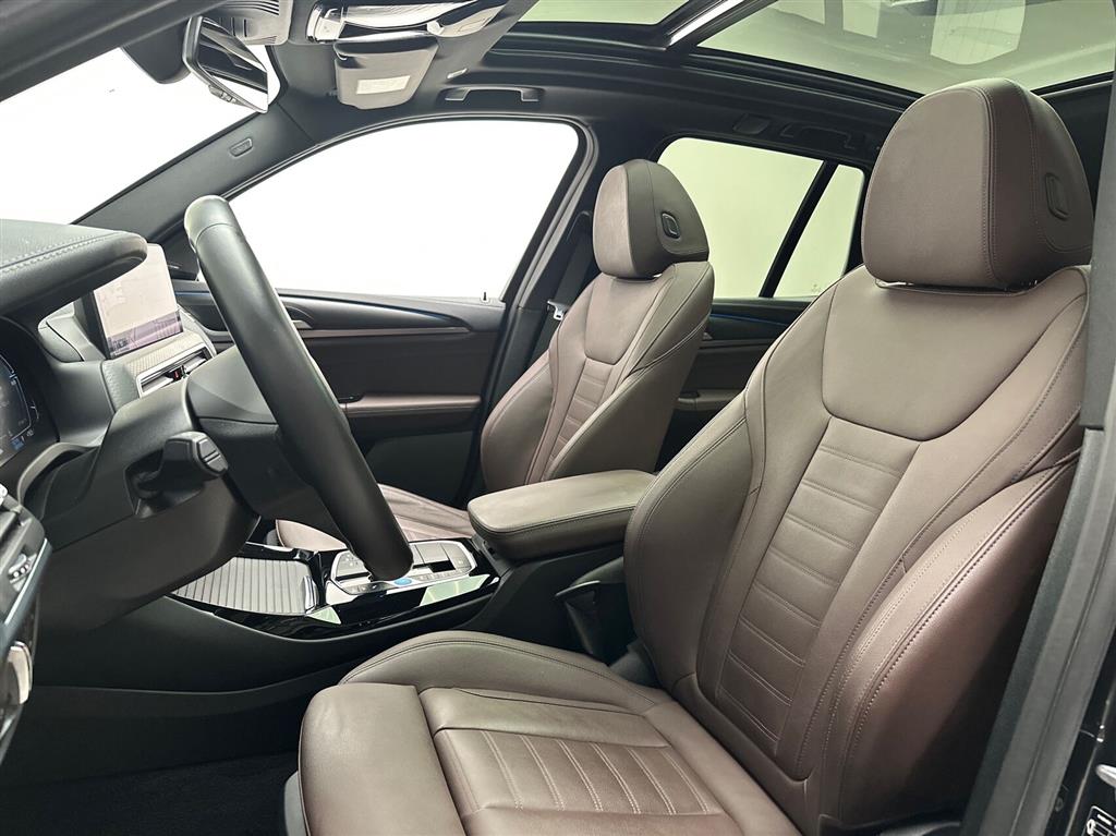 BMW iX3 M-Sport Charged Plus billede 19