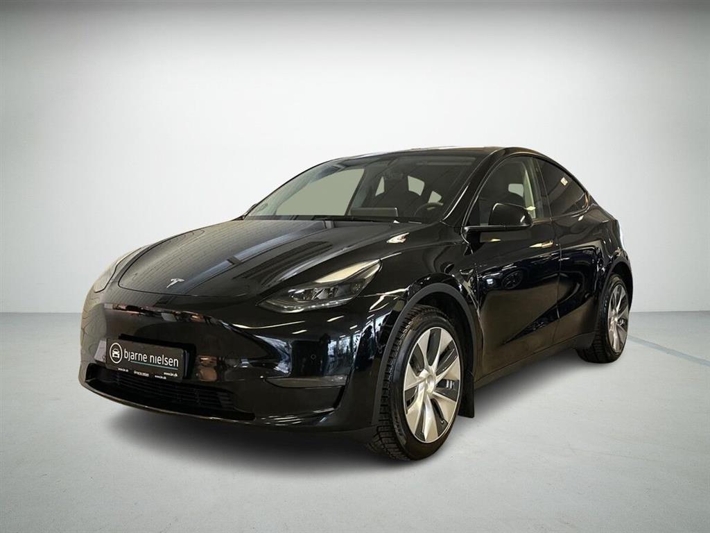 Tesla Model Y Long Range