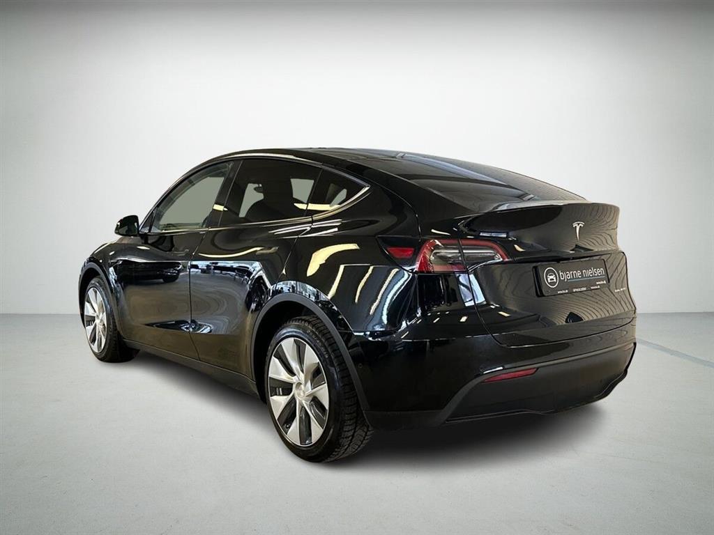 Tesla Model Y Long Range billede 2