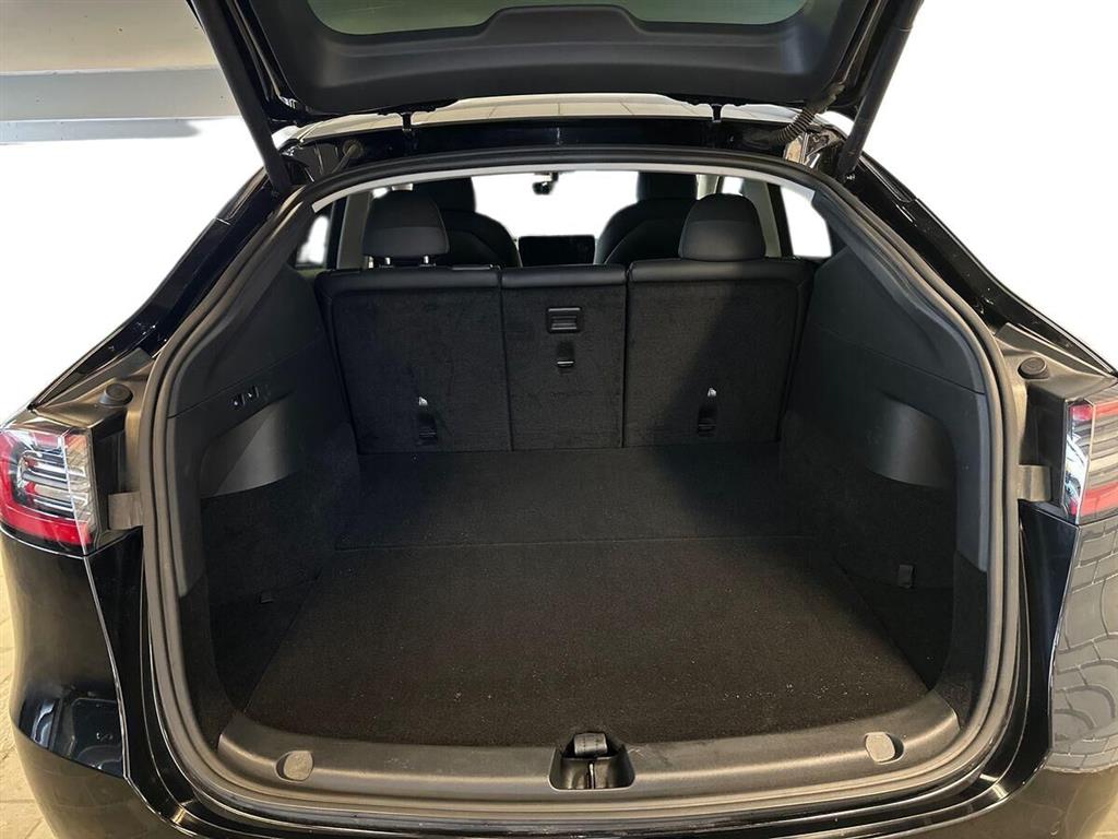 Tesla Model Y Long Range billede 8