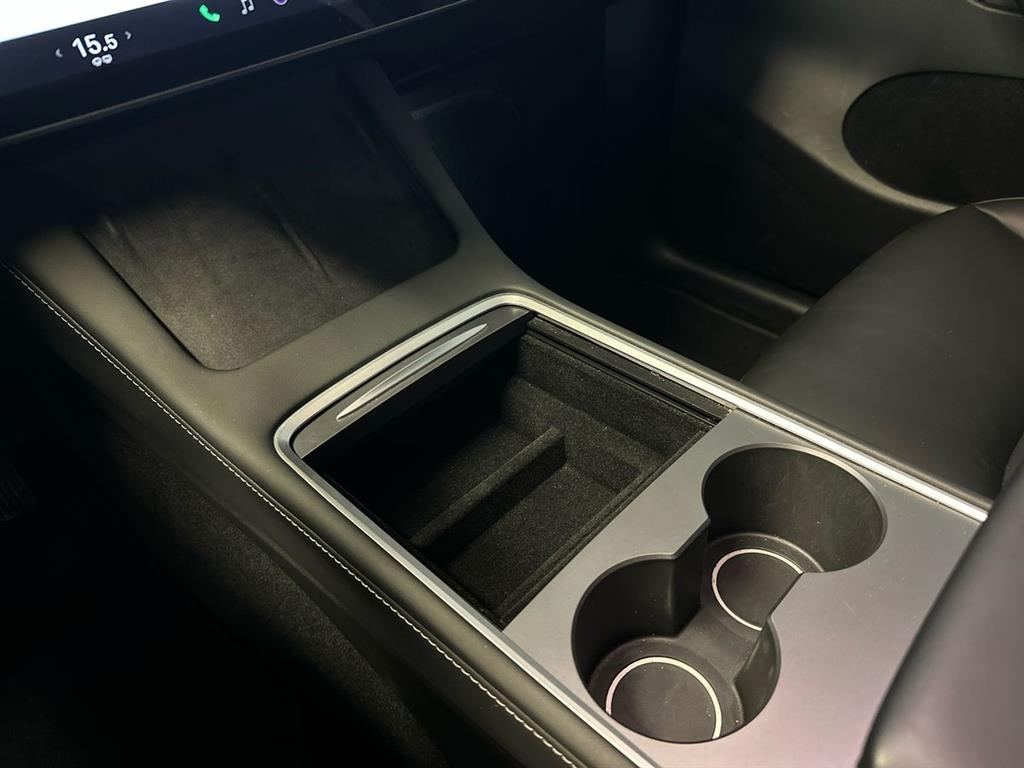 Tesla Model Y Long Range billede 11