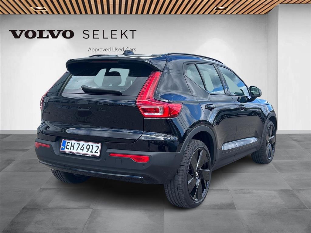 Volvo EX40 Black Edition billede 2