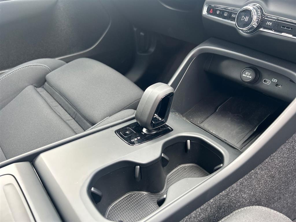 Volvo EX40 Black Edition billede 16