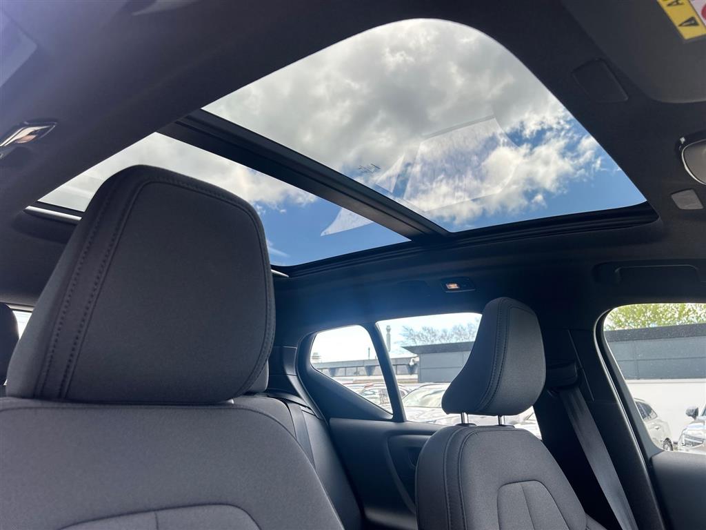 Volvo EX40 Black Edition billede 21