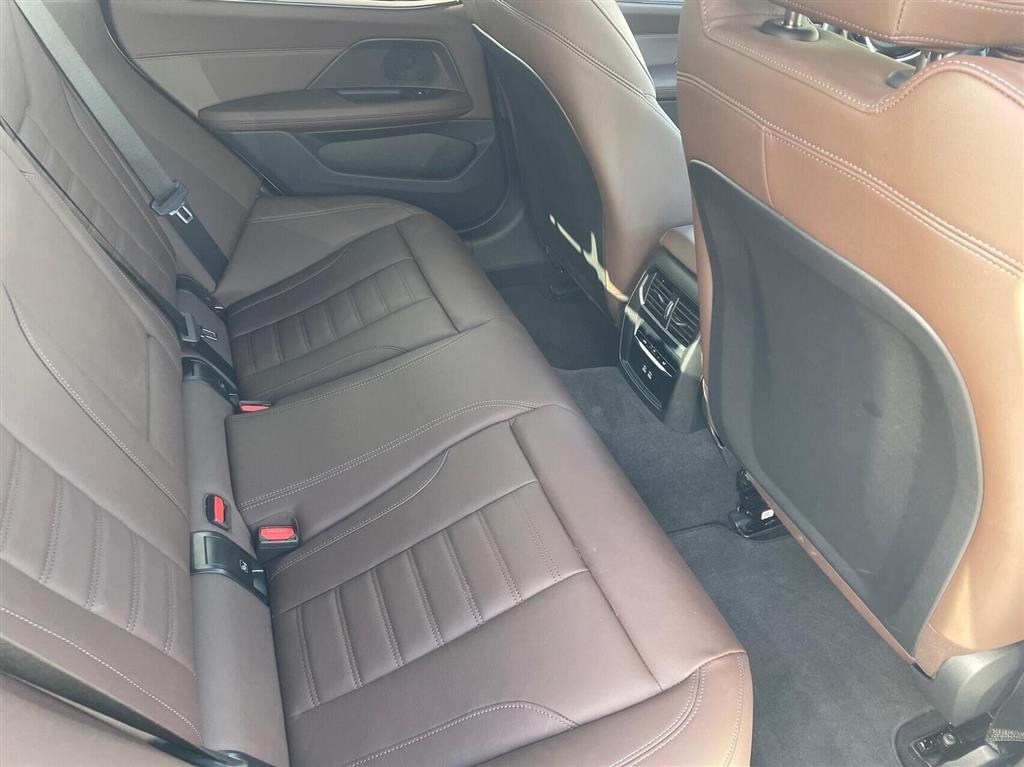 BMW i4 M-Sport billede 12