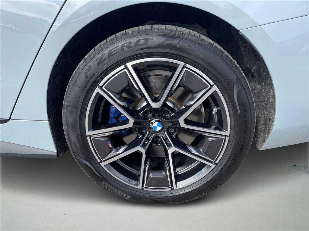 BMW i4 M-Sport billede 8