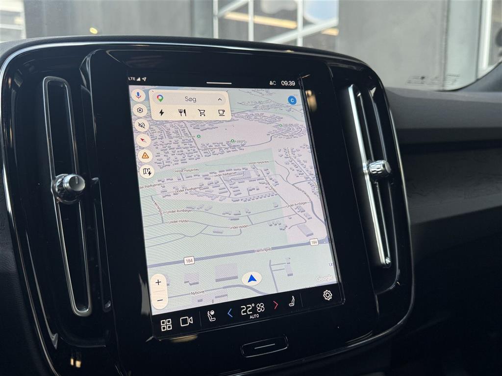 Volvo XC40 Plus billede 9