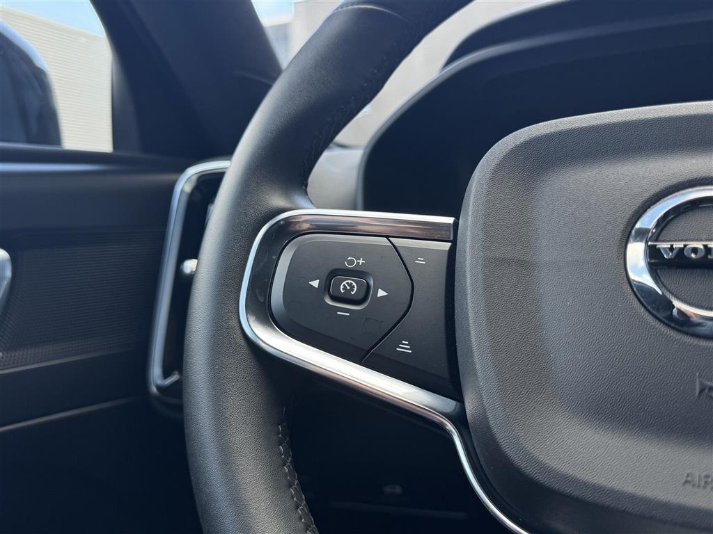 Volvo XC40 Plus billede 11