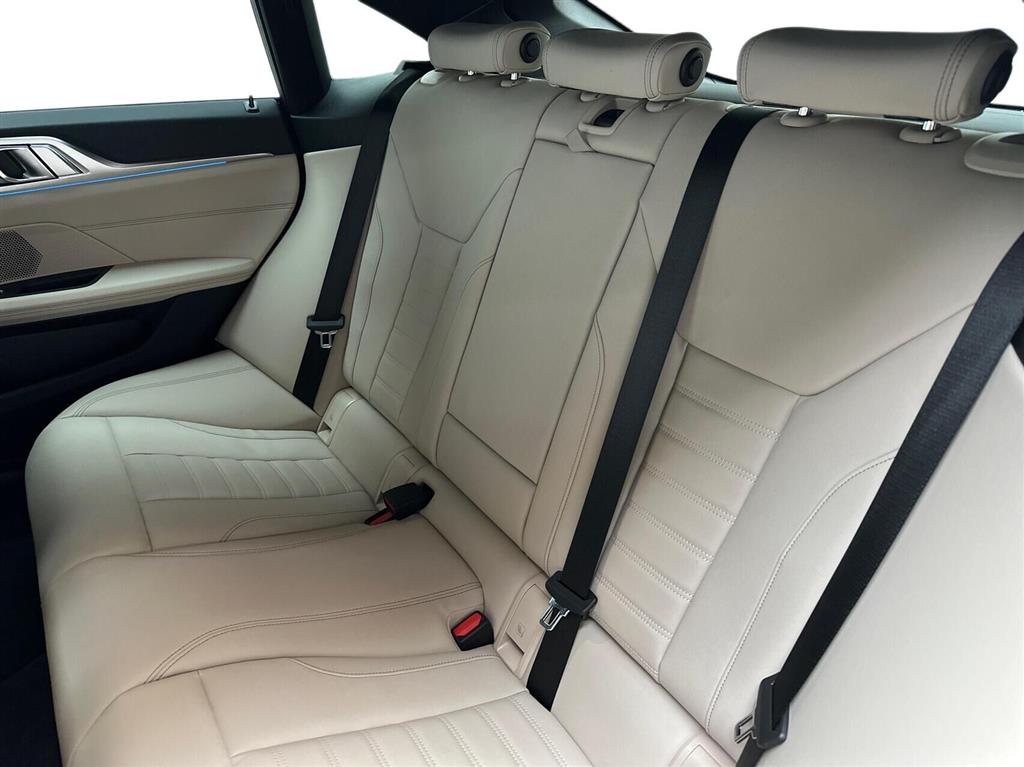 BMW i4 M-Sport billede 13