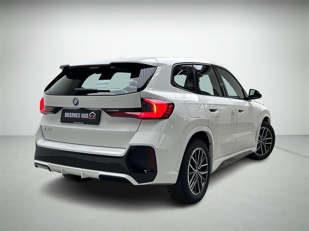 BMW iX1 M-Sport billede 2