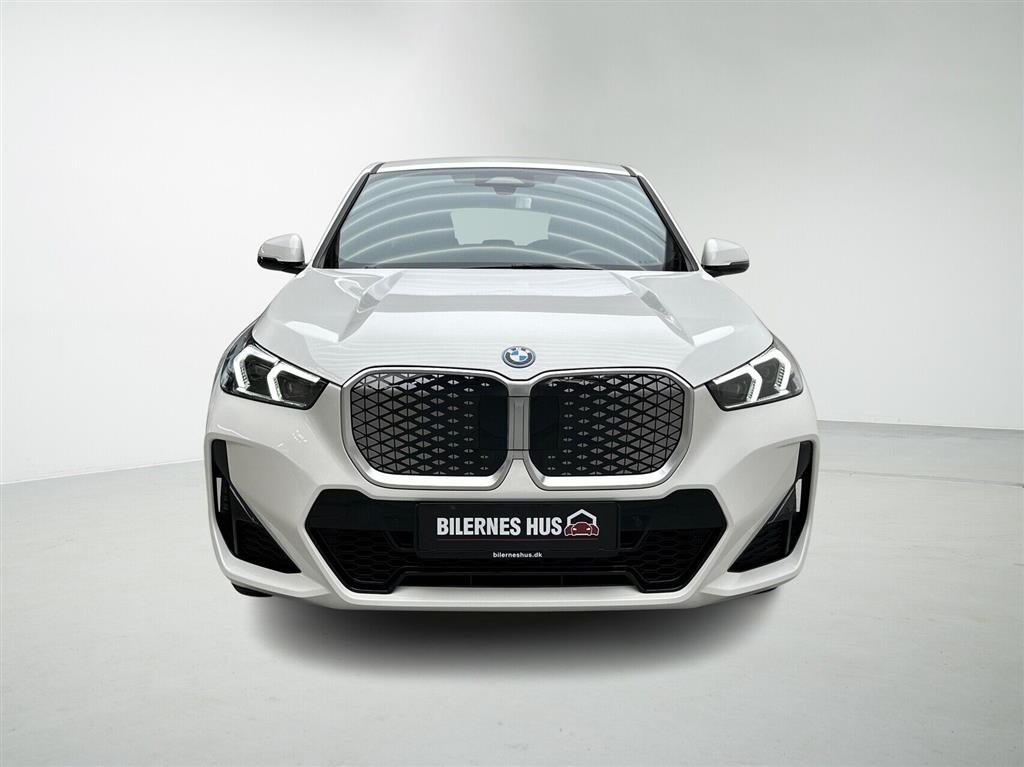 BMW iX1 M-Sport billede 7