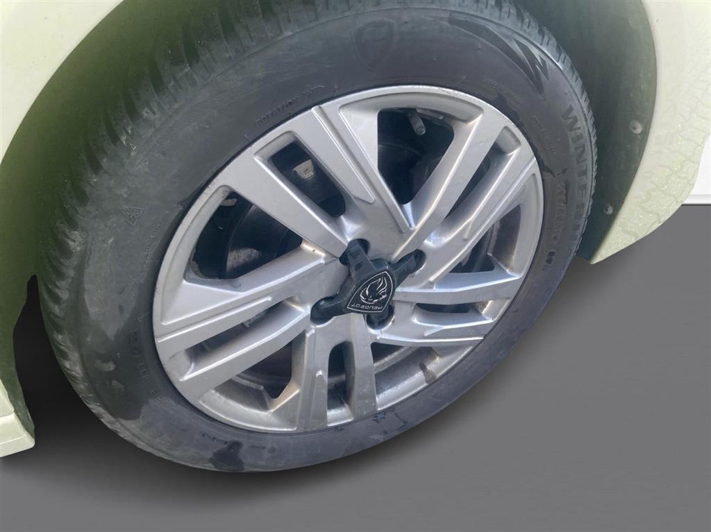 Peugeot 208 Allure+ billede 12